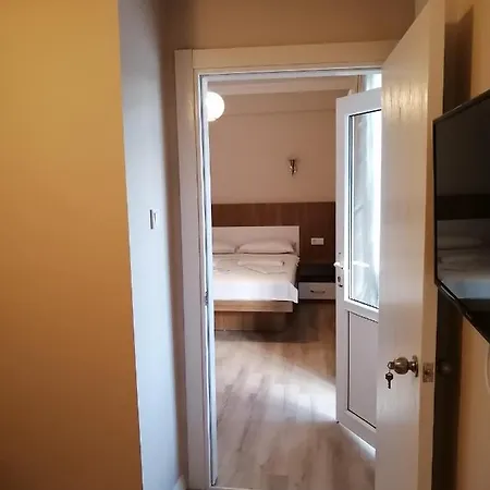 מלון דירות Rega