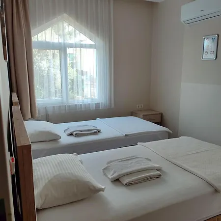Apart Otel Rega